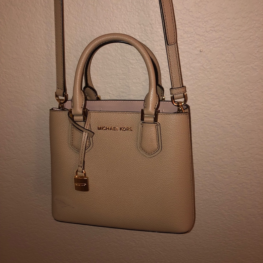 Michael Kors Crossbody
